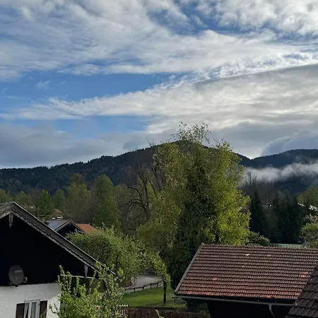 Bergmoment Und Mit Fruehstueck Apartment